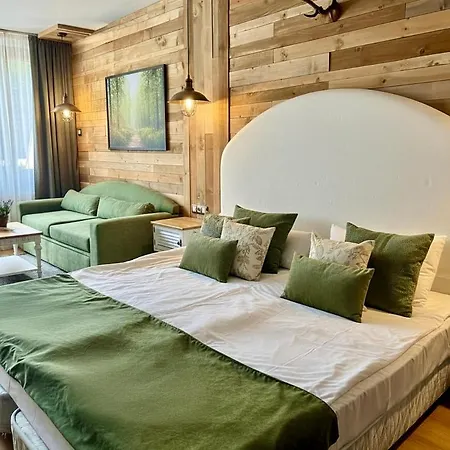 Palace Hotel 4*